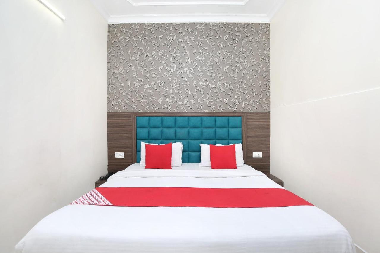 Oyo 12354 Hotel Sangreela Αμριτσάρ Εξωτερικό φωτογραφία