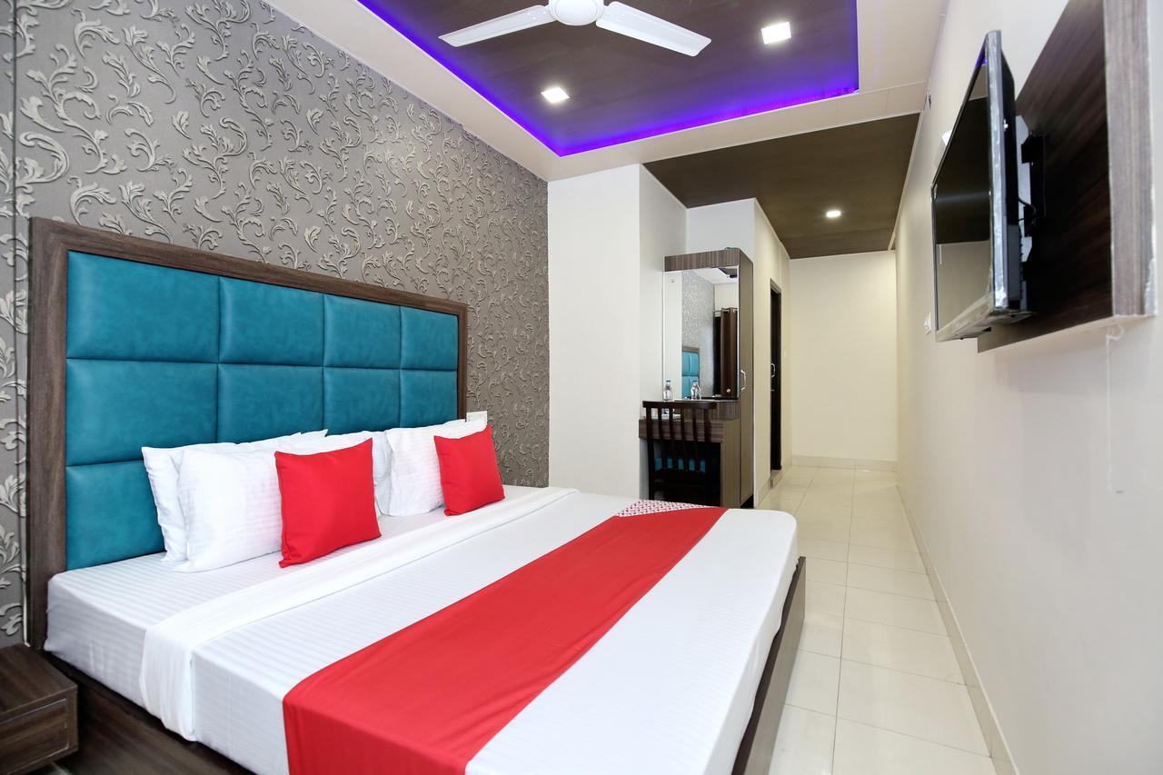 Oyo 12354 Hotel Sangreela Αμριτσάρ Εξωτερικό φωτογραφία