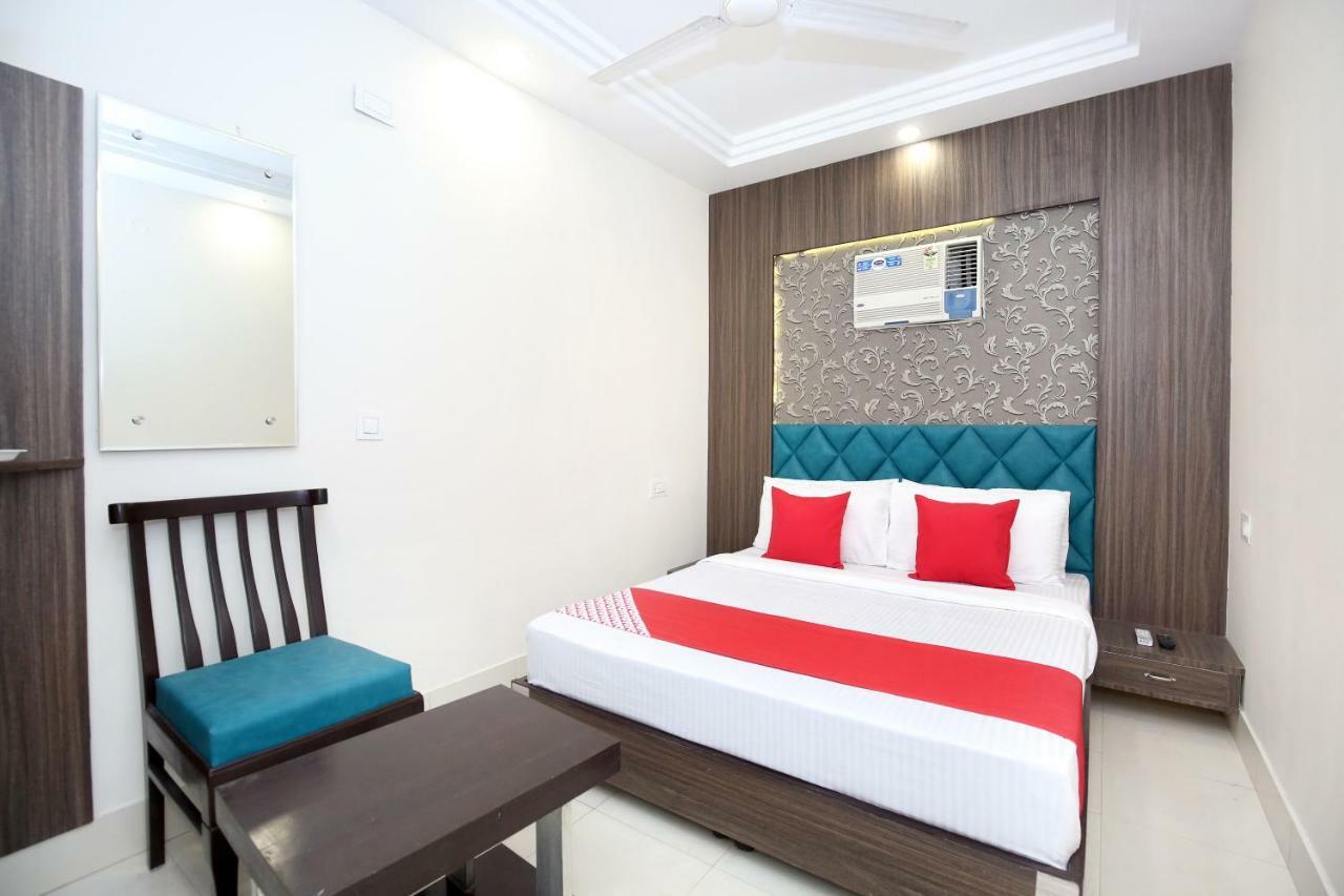 Oyo 12354 Hotel Sangreela Αμριτσάρ Εξωτερικό φωτογραφία